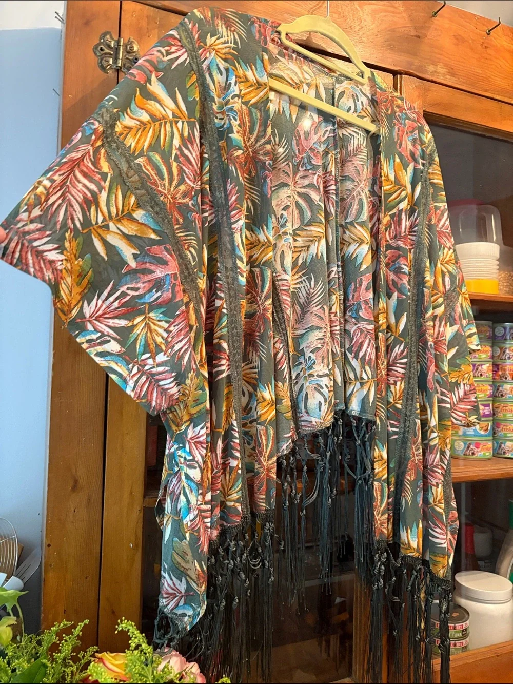 Kimono small will fit up to large